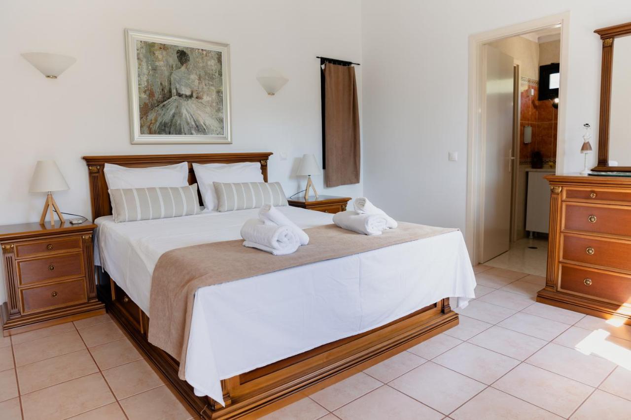 Kouvelia Country Home Luxury Villa Rental Nerotriviá Екстериор снимка
