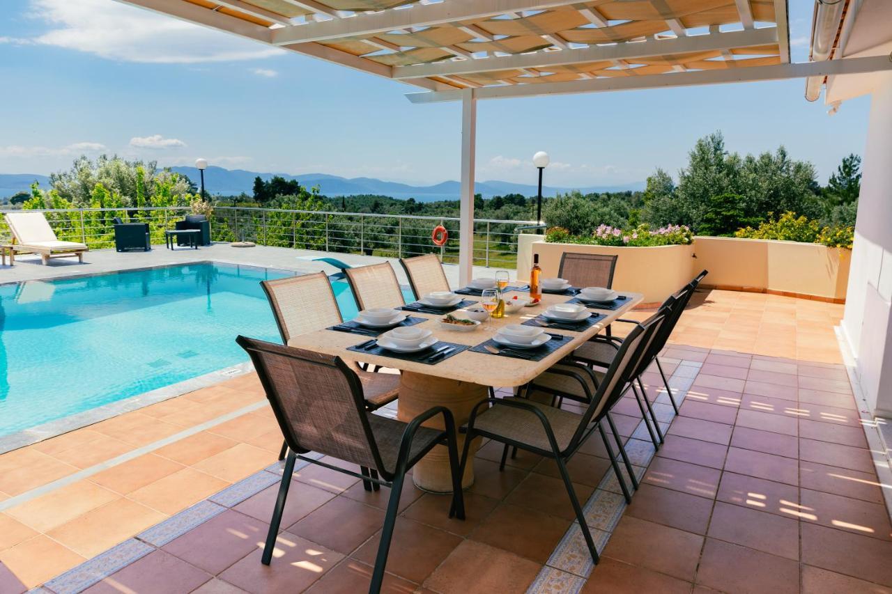 Kouvelia Country Home Luxury Villa Rental Nerotriviá Екстериор снимка